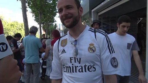 La camiseta de Cristiano se vende, pero menos