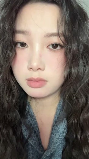 First-Time Eyelash Application - A Success Story