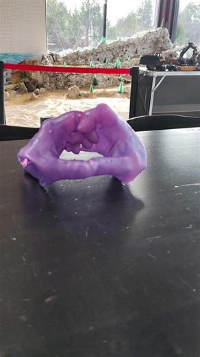 January 31st National Inspire Your Heart with Art Day #heartandart #pinkandpurple #nationalday #waxedhands