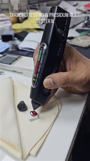 Real Diamond Test Using Presidium Tester#diamond #diamondtester #presidumtester #realdiamondjewelry