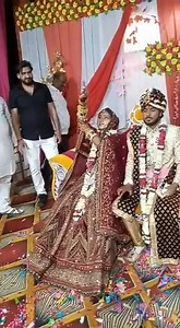 UP bride on the run fearing arrest after firing gun during wedding; video goes viral #UttarPradesh #ViralVideo #Bride #News #TimesNow #TimesNowNews Video Source: Twitter | TIMES NOW