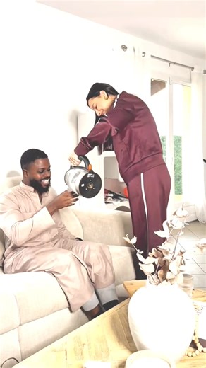 Boiling water pranks #prank #prankvideo #prayerworks #prankwars #prankster #foryou #fyp #usa #funny #funnyvideos #funnymoments #funnyreels #funnymemes #funnyreelsvideo #tiktok #tiktokviral | Pranks & Mem