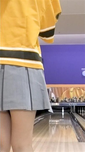 スパット完璧だったのに…。でも最後はナイススペア！ #ボウリング #スペア #shorts
