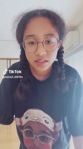 ダンス中に転んじゃったミーミちゃんねる