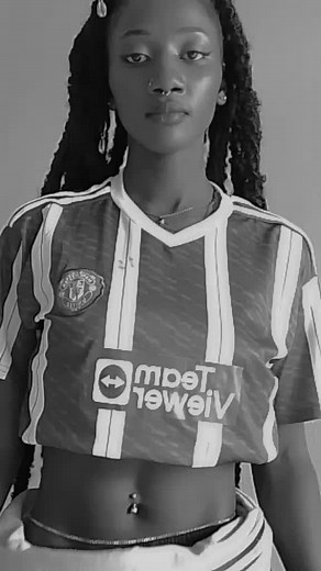 Team Viewer Jersey: Vintage Style and Modern Vibes