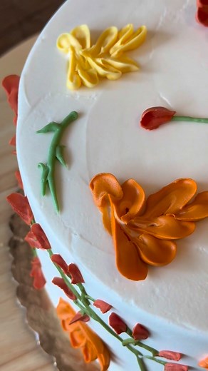 our fall cake sets the mood for the perfect thanksgiving dinner #houston #Houstonfood #houstonfoodie #fallcake | Three Brothers Bakery