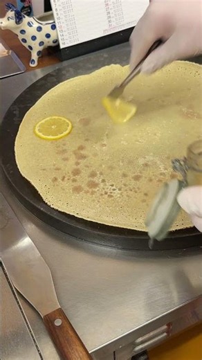 【shorts】Mass-producing frozen crepes #crepe #crepes #sweet