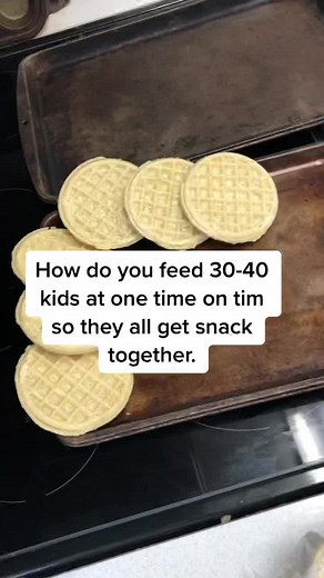 How to Cook Frozen Waffles in the Oven