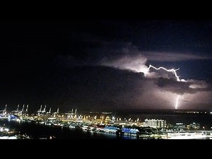 Amazing Lightning Illuminates The Sky Over Miami, Florida