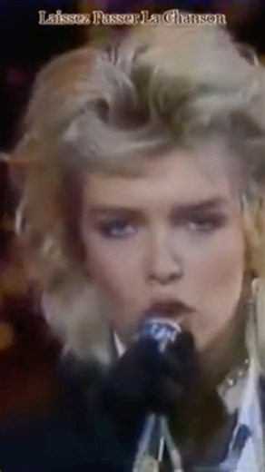 dancing in the dark 1984