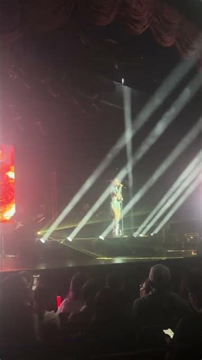 Vivian Loo 404 Time Machine Live Concert "Zombie"