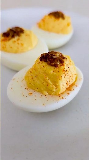 Easy deviled eggs without tools