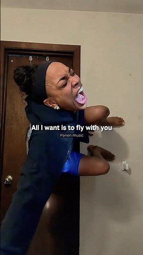 Zac Efron & Zendaya – Rewrite the Stars | Credit : sage thomas