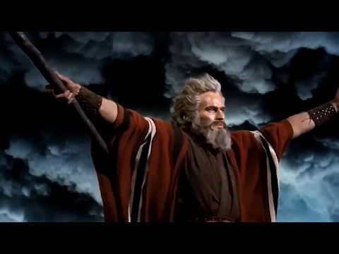 1,400bc Was Moses guided by Aliens?