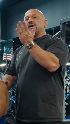 The most common beginner lifting mistake (EASY)