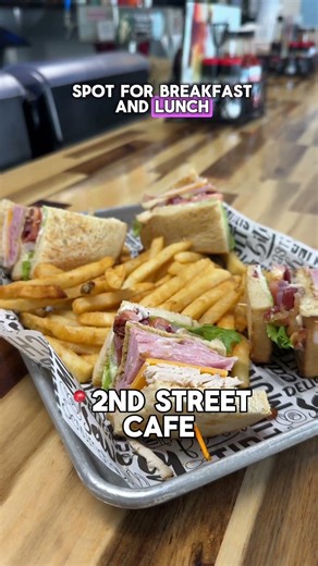 CEDAR KEY’S FOOD SCENE 😋 Save this so you remember where to grab a bite & hit follow for more ideas