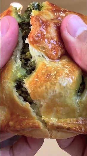 BEST VEGGIE EMPANADA- SPINACH FETA CHEESE BAKED EMPANADA FROM FIRE MAN DEREK'S BAKE SHOP
