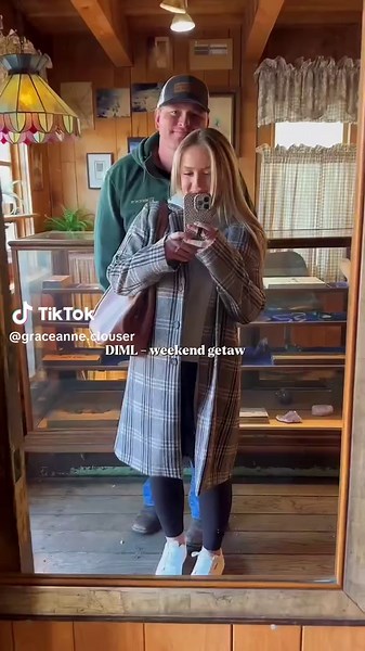 Brown County is straight out of a hallmark movie! We always have a little getaway after harvest/before the holidays and it’s my favorite tradition 🫶🏼 #weekendtrip #holidayshopping #browncounty #travel #diml