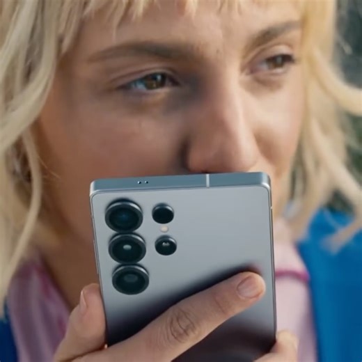 The Loop by Power Mac Center | Make life simpler 😎 With Galaxy AI on Galaxy S25, everyday tasks become easier, smarter, and more intuitive, so you can focus on what... | Instagram