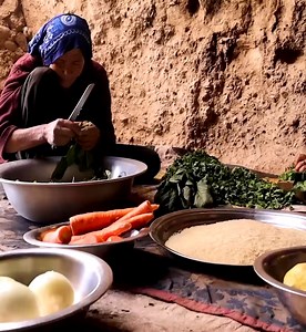 72K views · 1.3K reactions | Cooking one of the most traditional dishes of people - Living in a cave #villagelife #travel #mountain #family | Village Cooking | Facebook