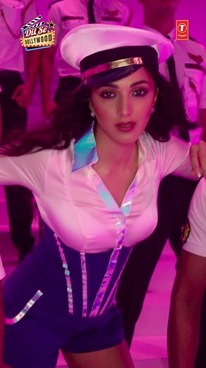 Get ready to groove, because 'Heelein Toot Gayi' is the life of the party! 🎉 #TSeries #1MinMusic | T-Series