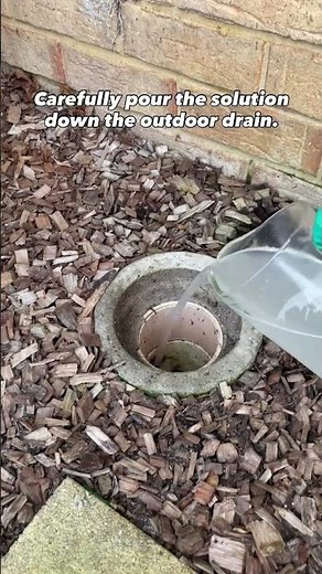 How to Unblock A Drain Using Caustic Soda? #causticsoda #drainunblocking