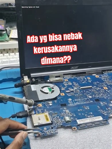 Perhatikan pinsetnya gaes #servislaptop #teknisilaptop #laptoprepair #motherboardrepair #mainboardrepair
