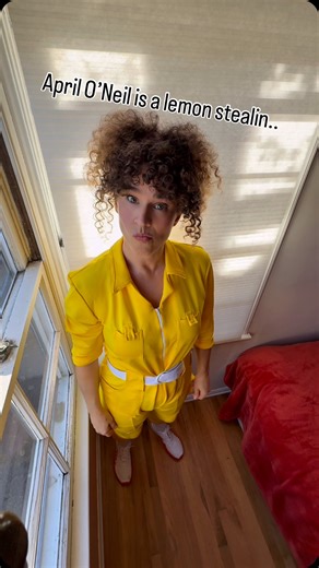 April O’Neil is a lemon stealin.. do you want more cosplay from me?! If so, which characters would you like to see?! | Molly Spockadoo