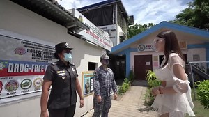 BWAP FINALIST #8 Candidate #29 Ann Palmares Beauty Behind Bars This heart project is borne out of my own experiences growing up without a mom. Life taught me to be strong at a young age. And with this project, it aims to help spread this strength to women that are considerably marginalized. These 122 women deprived of their liberty in the Iloilo City Jail Female Dormitory are perceived by many as taboo. However, I beg to differ. These women still have hope. They still have chances to redeem them