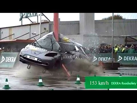 Best Of Truck Fails Compilation - Crazy Dangerous Truck & Car Driving Fails - Total Idiot At Work !