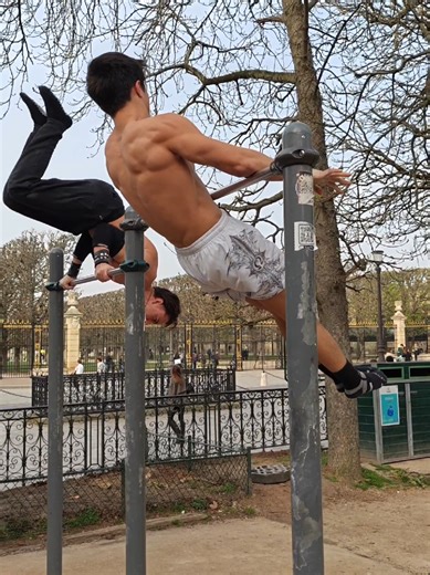 Exploring Calisthenics with Aura: Street Workout Insights