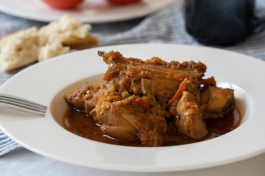 Cordero guisado, una receta tan tradicional como sencilla