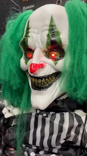 Spirit Halloween Laughing Clown Taunts Robbie! 🤡