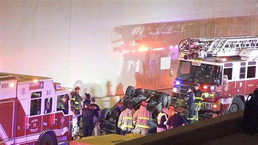 CAR FALLS OFF I-35 | Woman dies after car plunges from upper level of I-35 https://bit.ly/3OCXtxS | News 4 San Antonio