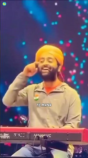 Rait Zara Si 💖🥰 Arijit Singh Live Singing in Concert | Lyrics M1 #raitzarasi #arijitsingh #status