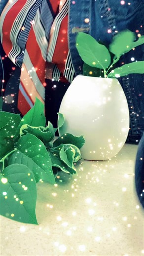 This arrangement requires greenery roses, carnations, moms and more#florist #notary #mobile