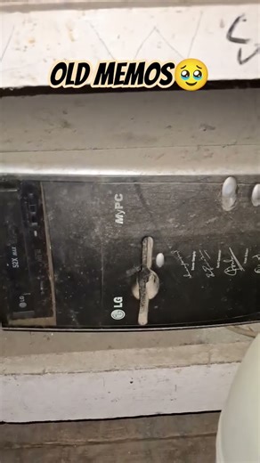 Unforgettable memories 💓 🥹🥹,the craze of just touching computer in childhood 🤣🥺🥹