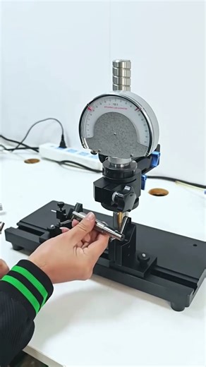 Fast and accurate inspection fixtures with Dial Gauge