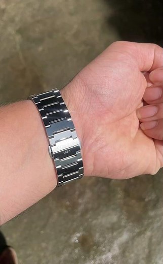 Tissot PRX Powermatic 80 - Ice Blue Dial 40Mm Wrist Roll