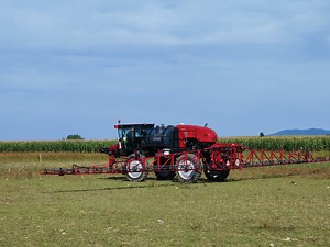 High Performance Self-Propelled Farm Sprayer