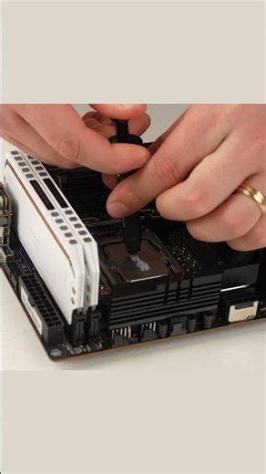 Whiteout Compact Micro ATX PC Build 🔧 What do you think?