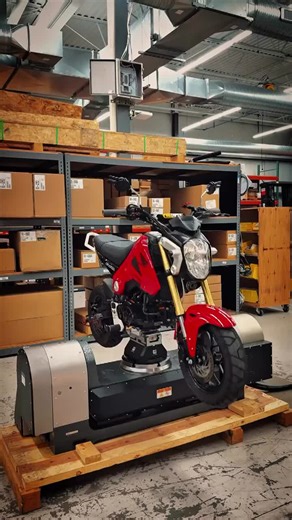 🤩 Having fun with a recently delivered Haas TR310 5-axis trunnion at @life_and_cycles #haascnc