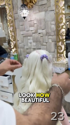 The hairstyle of this albino girl turned out stunningly beautiful… look how beautiful and fairytale-like she is. | Beautiful moments