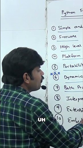 Python: Dynamic Typing & Procedure/Object-Oriented Explained #shorts