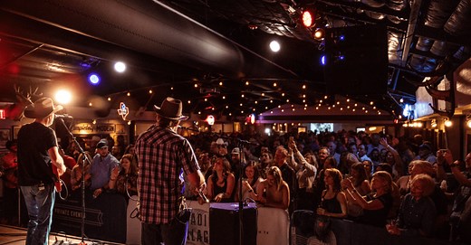 The Best Houston Restaurants and Bars With Live Entertainment