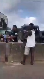 262K views · 1.7K reactions | BREAKING NEWS!!! Awo-Omamma youths blocked Onitsha/Owerri road in a massive peaceful protest against the Gruesome Killings of 14 youths by Ebubeagu in conjunction with the Nigerian Army today 19th July 2022. Happening now | Bantu Voice TV | Facebook