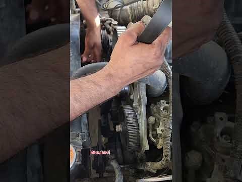 "4D56 Engine Timing Belt Replacement | Mitsubishi Diesel Engine Repair"