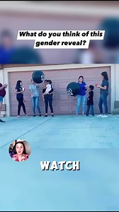 What do you think of this gender reveal idea? #genderrevealparty | Sandra's Party Ideas