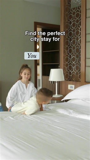 Enjoy exclusive Member Rates at thousands of distinctive hotels close to home and in the world’s most inspiring destinations. Earn points for free nights, flights, unforgettable experiences, and more. | Marriott Bonvoy