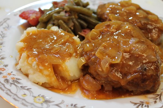 Southern Salisbury Steak Recipe | I Heart Recipes